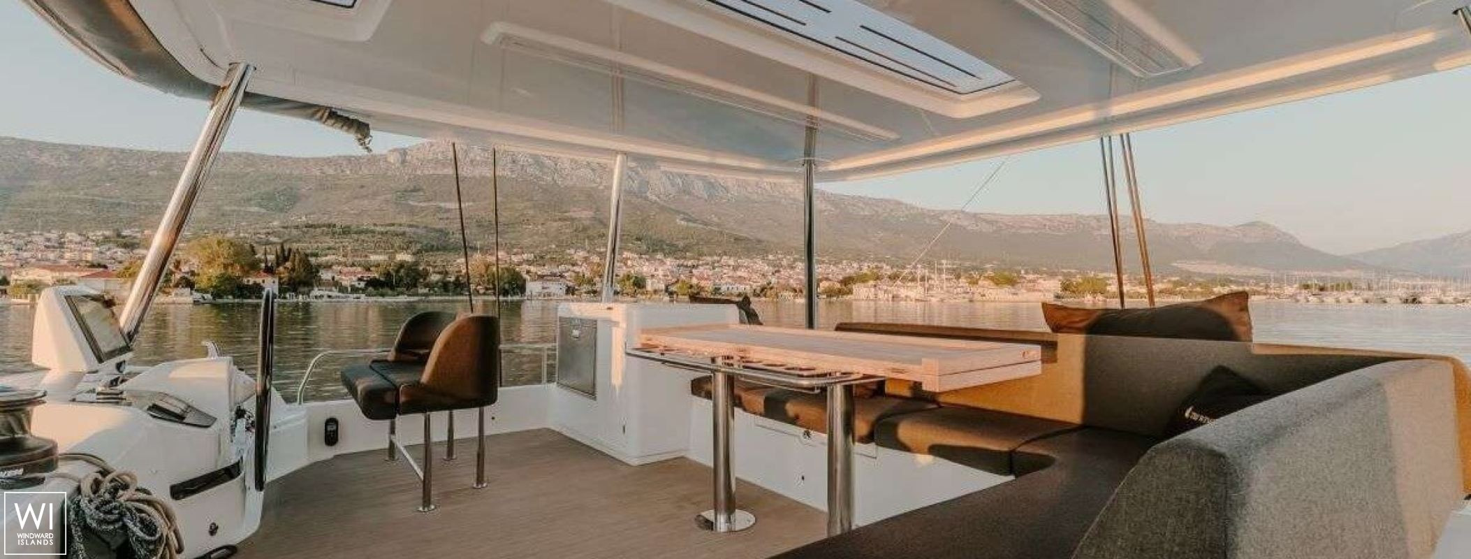 TRI WING  Lagoon Catamaran Lagoon 55 Exterior 1