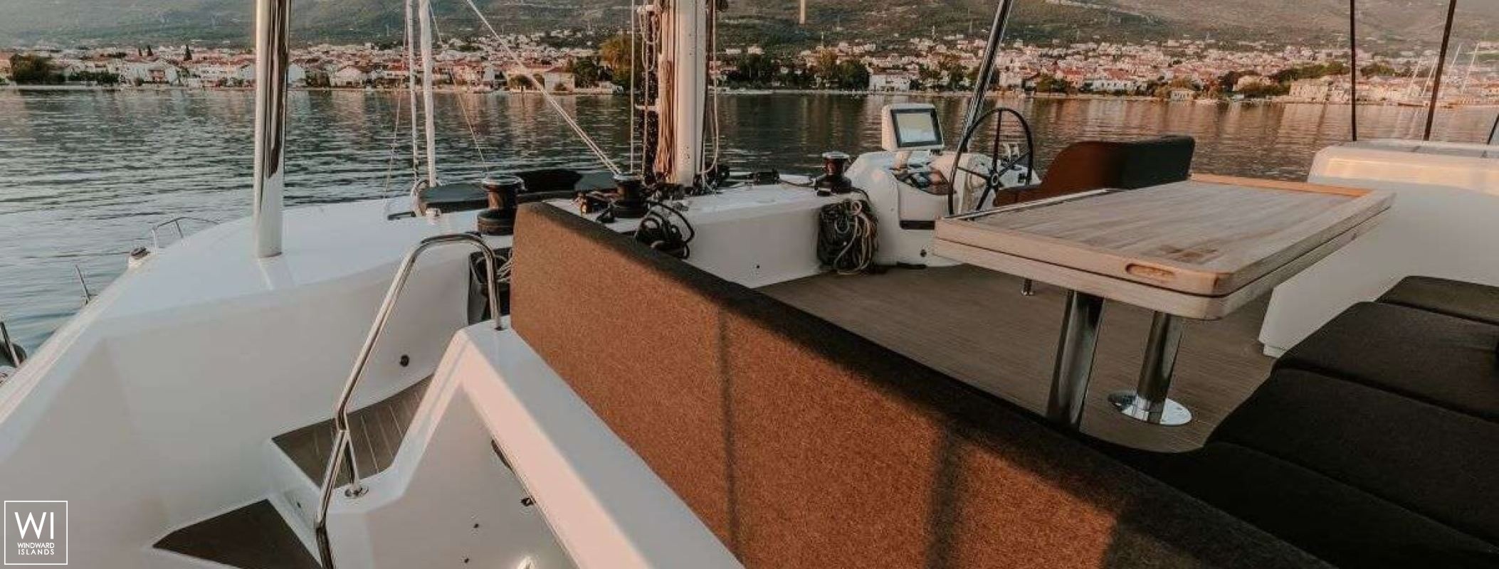 TRI WING  Lagoon Catamaran Lagoon 55 Exterior 1