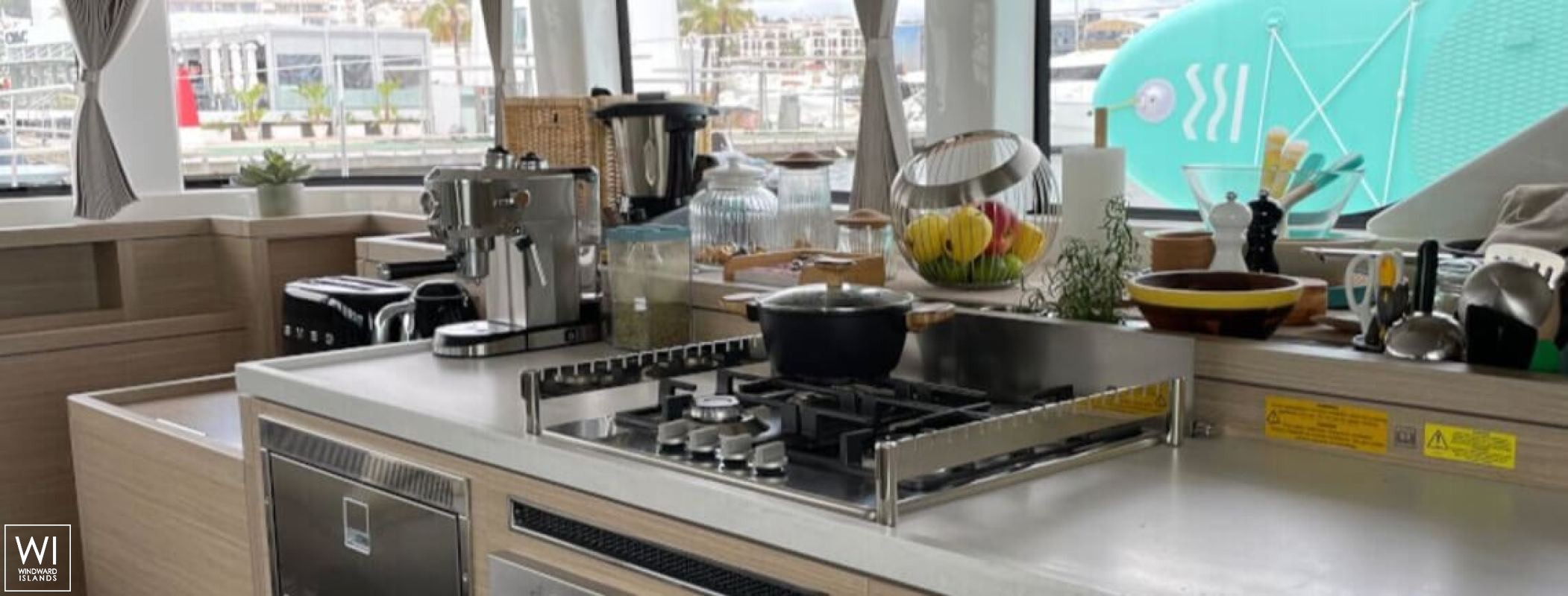 LUZ DEL MAR  Lagoon Catamaran Lagoon 55 Interior 9