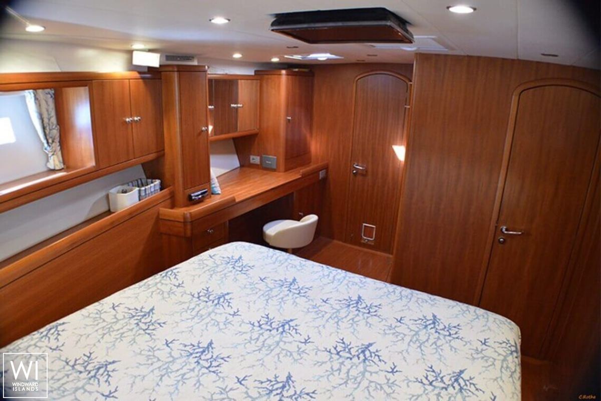 Terra di Mezza III  Solaris Sail 72 Interior 11