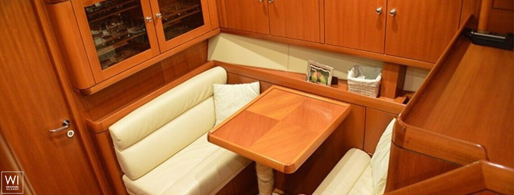 Terra di Mezza III  Solaris Sail 72 Interior 1