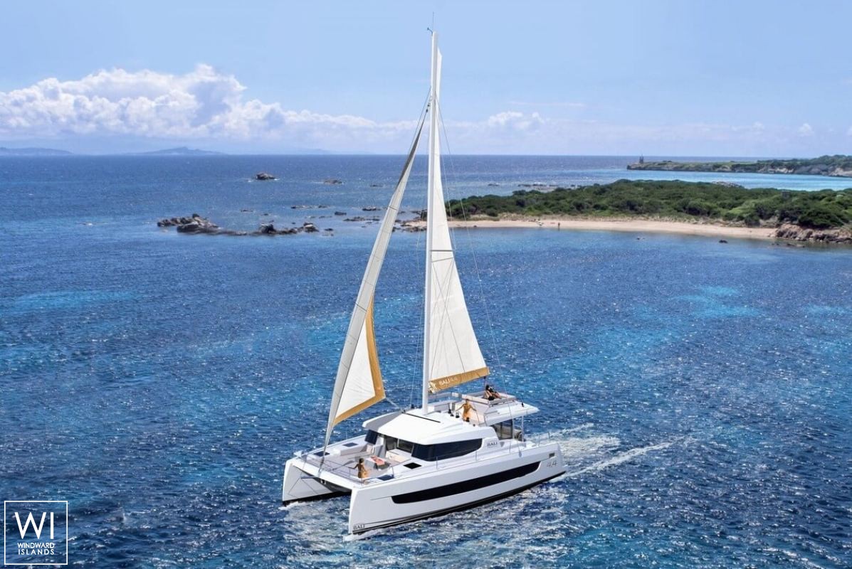 Bali 4.4 Catana Catamaran Exterior 2