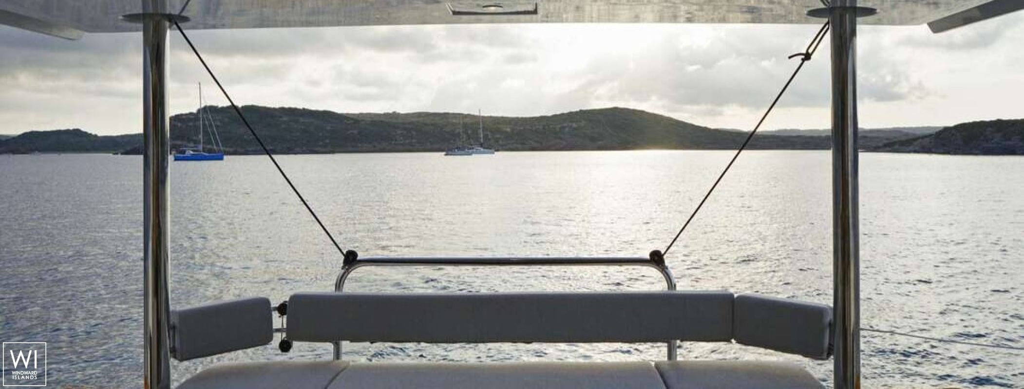 OLIVIA  Catana Catamaran Bali 4.4 Exterior 8