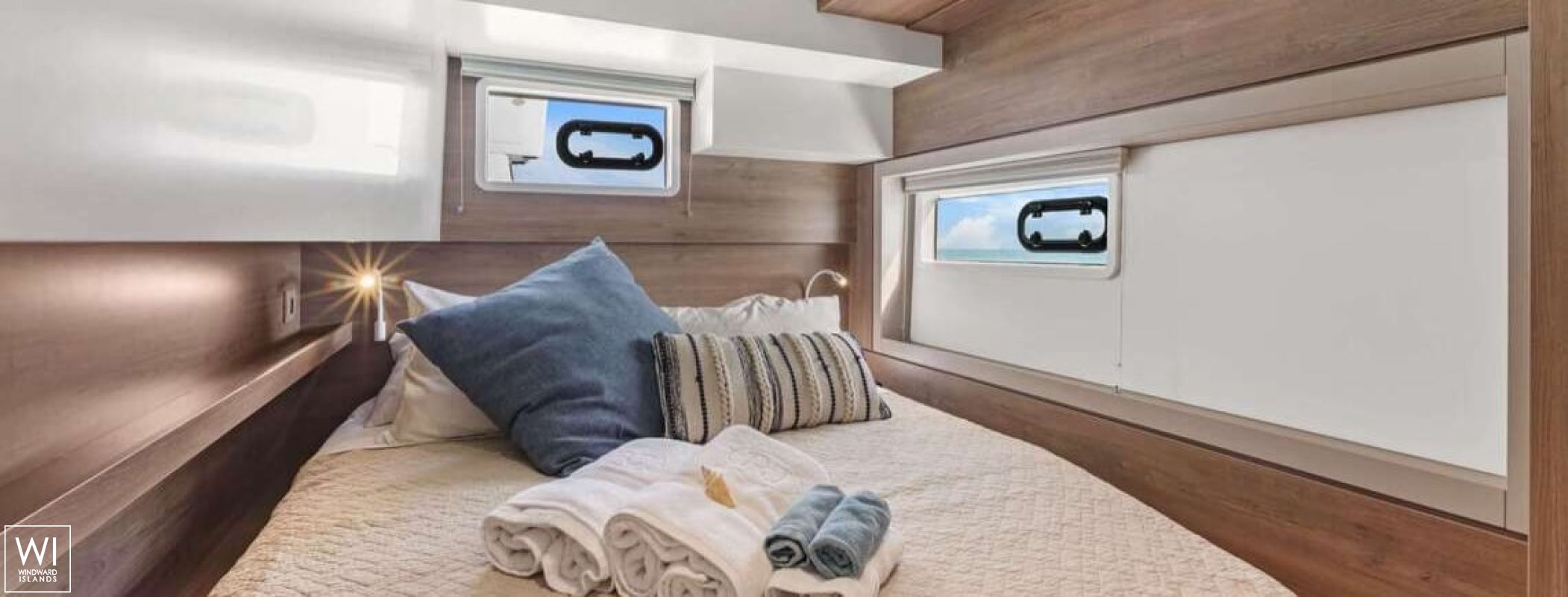 Penny Jo  Catana Catamaran Bali 4.4 Interior 1