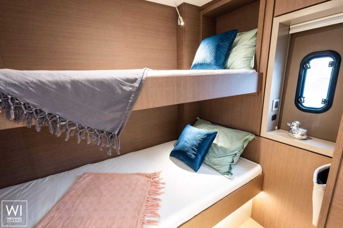 Bali 4.6 Catana Catamaran Interior 8
