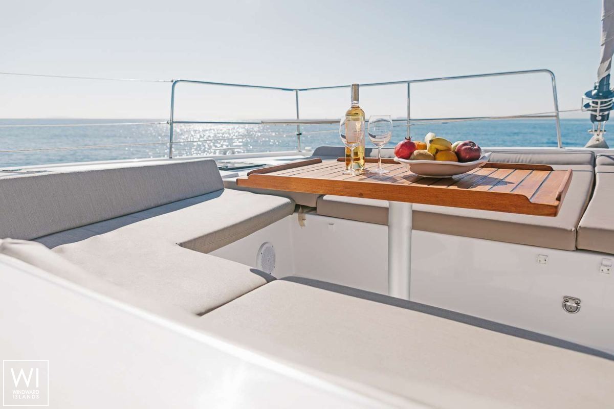 Bali 4.6 Catana Catamaran Exterior 8