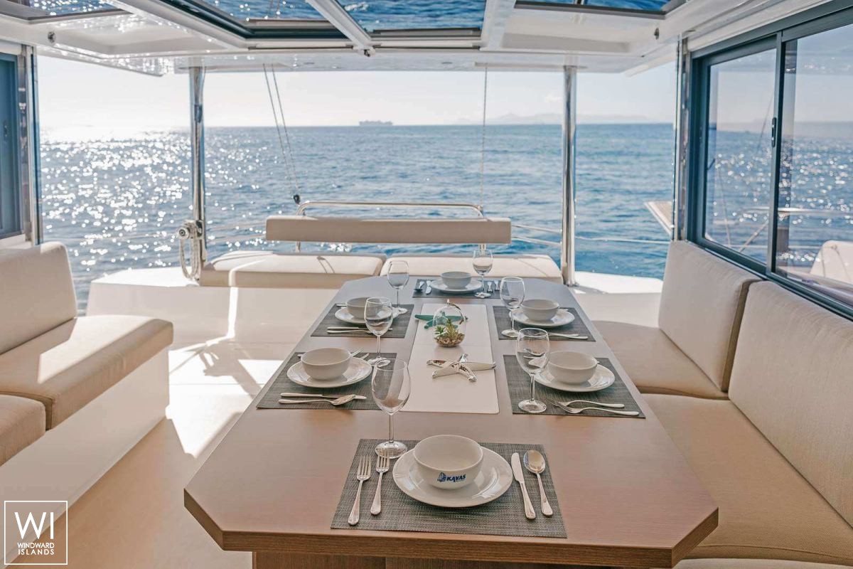 Bali 4.6 Catana Catamaran Interior 14