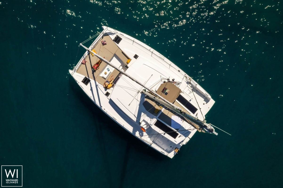 Bali 4.2 Catana Catamaran Exterior 3