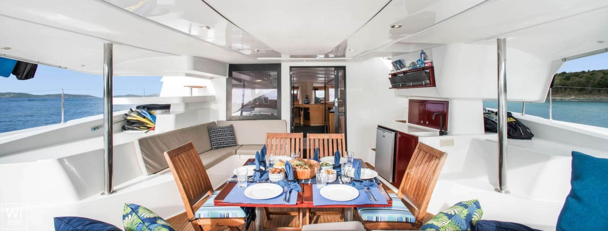 Perpetual Blue  Fountaine Pajot Catamaran 59 Exterior 1