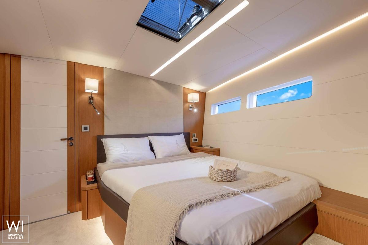Jeanneau 60 Jeanneau Interior 4