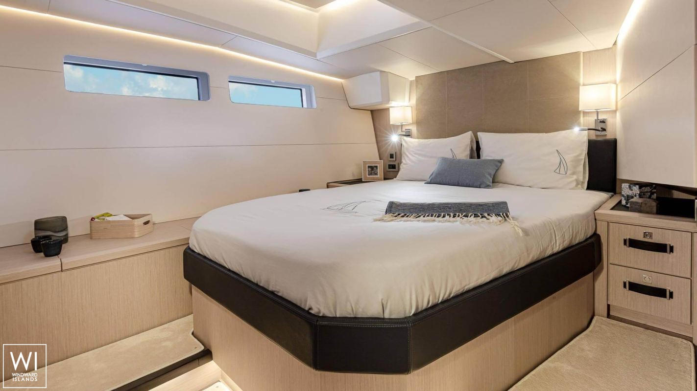 Jeanneau 60 Jeanneau Interior 9