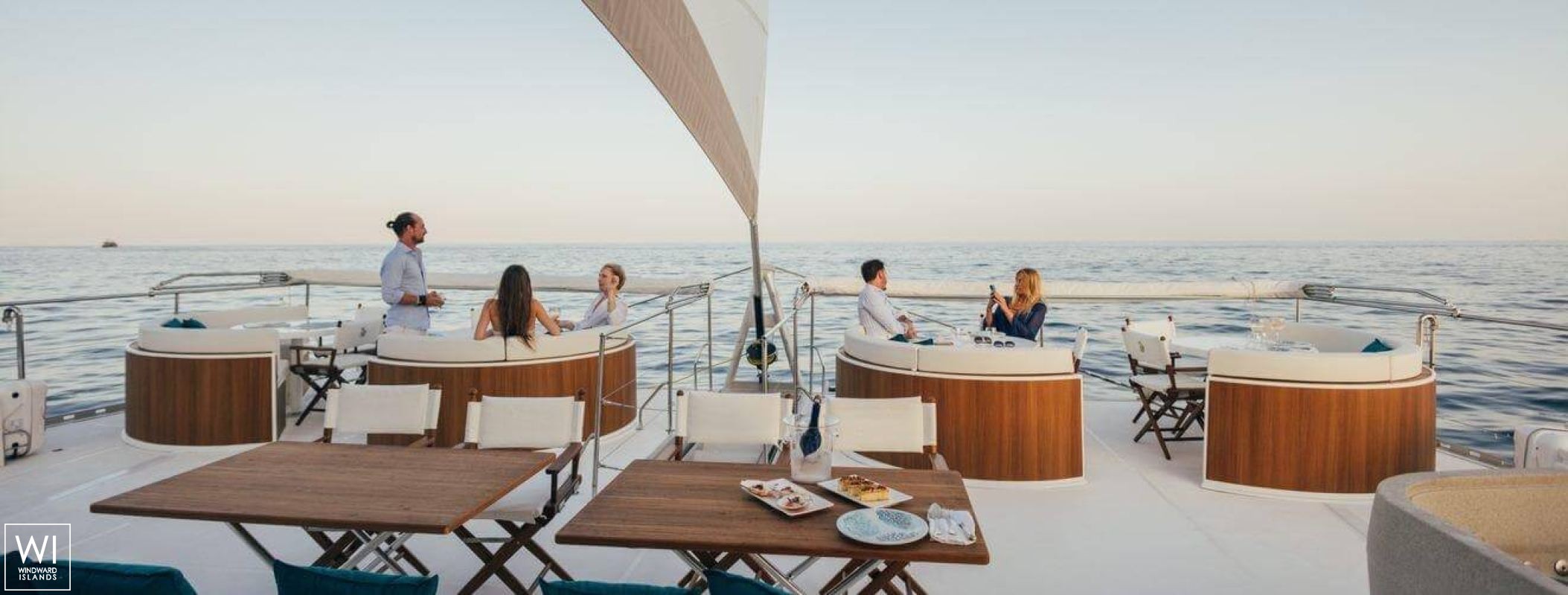 MAÑANA  TMI Catamaran 20m Exterior 4