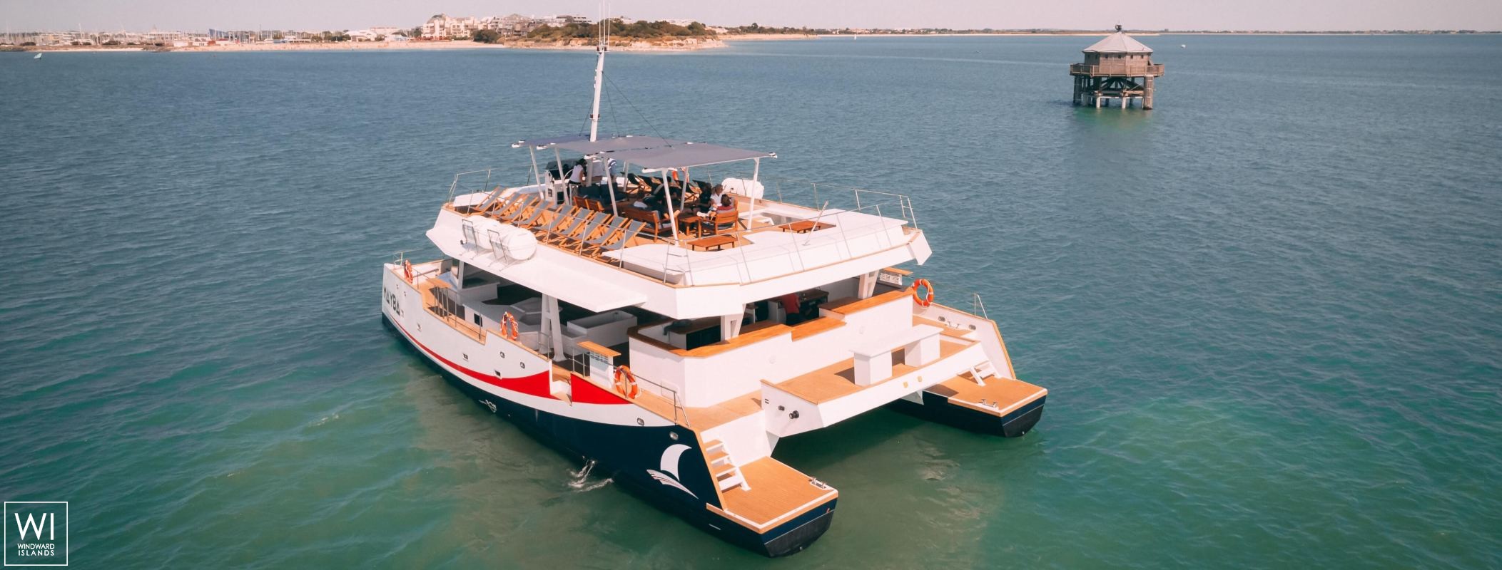 mayba  TMI Catamaran 20m Exterior 3