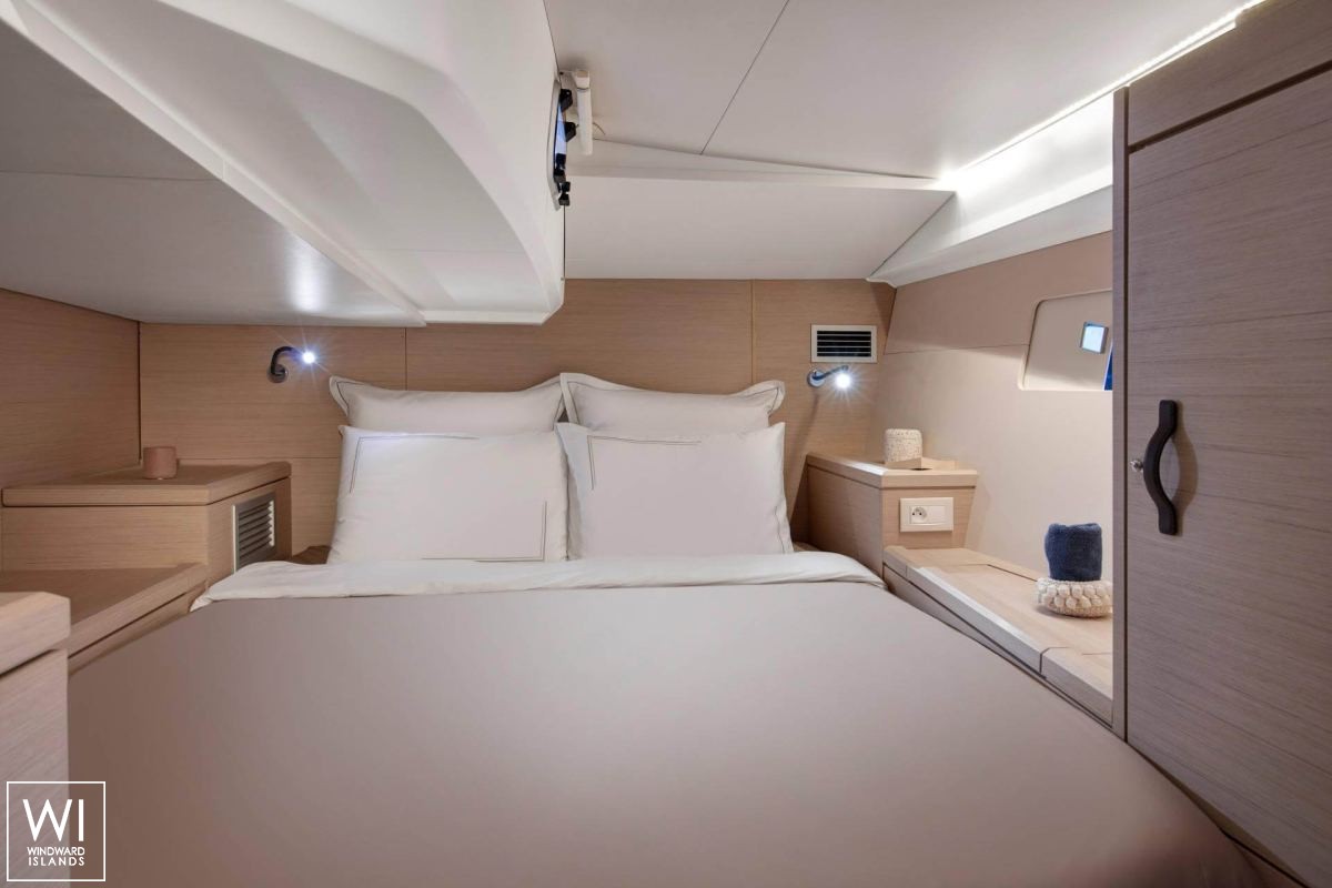 Jeanneau 51 Jeanneau Interior 3