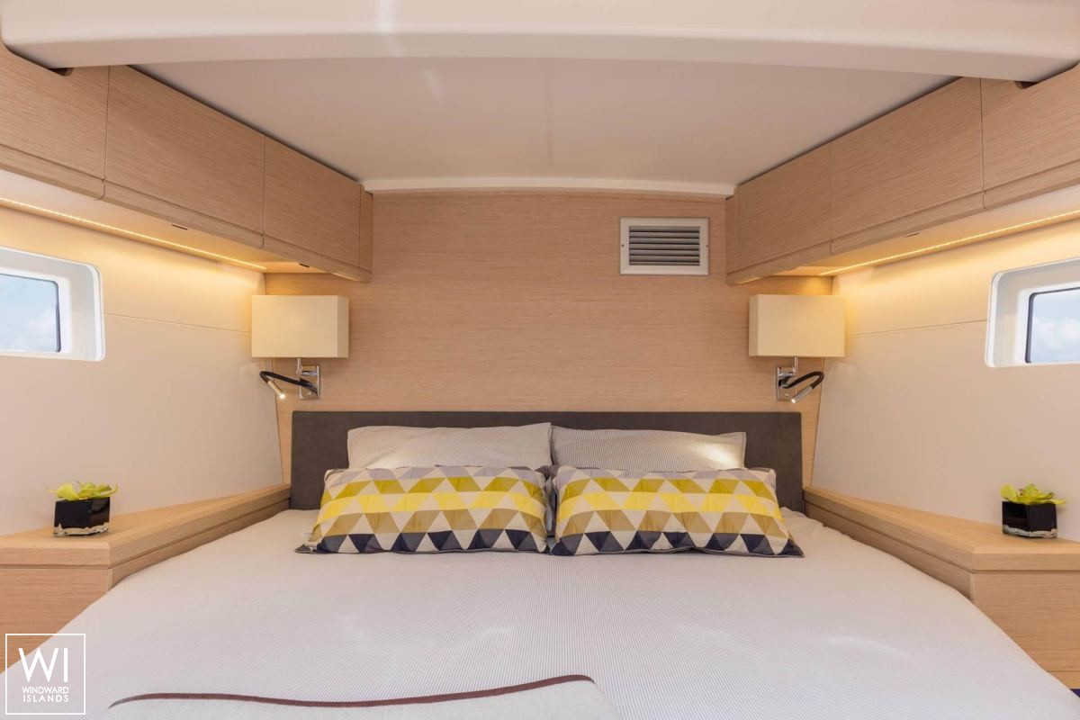 Jeanneau 51 Jeanneau Interior 2