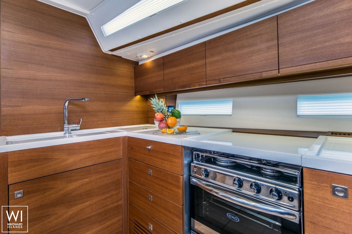 More sailing yacht 55