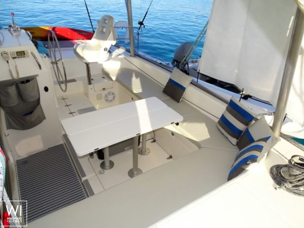 Quixotic  Voyage Catamaran Voyage 430 Exterior 11