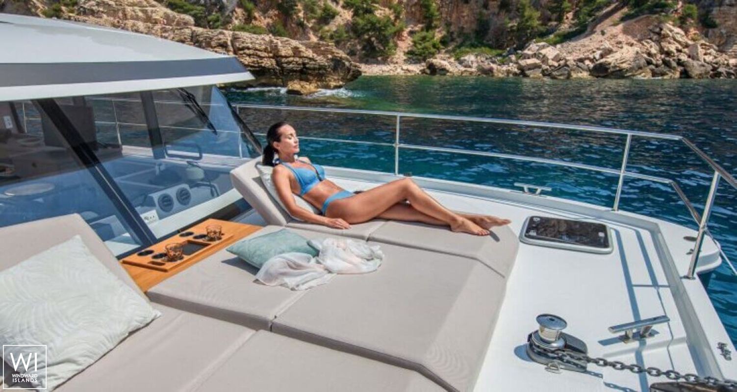 MY 4.S Fountaine Pajot Exterior 5