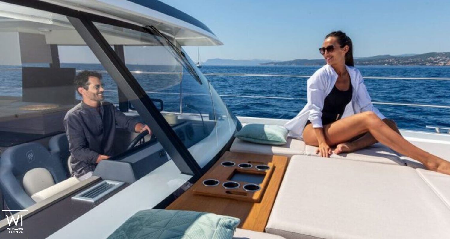 MY 4.S Fountaine Pajot Exterior 15