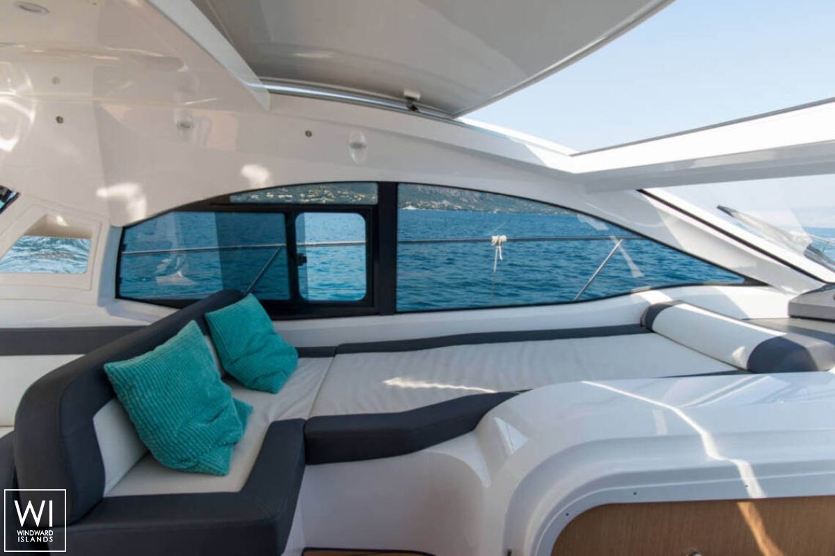 Bavaria SR41 Bavaria Yachts Interior 2
