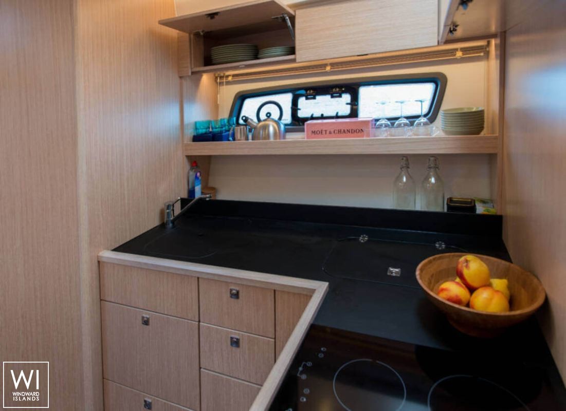 Bavaria SR41 Bavaria Yachts Interior 5