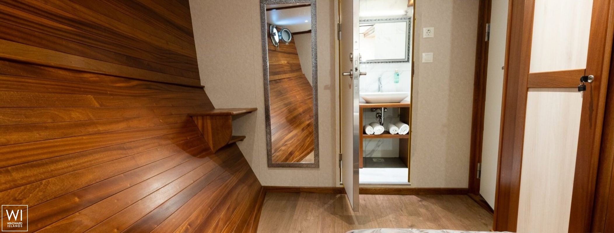 Gallant  Brodosplit Yacht 31m Interior 1