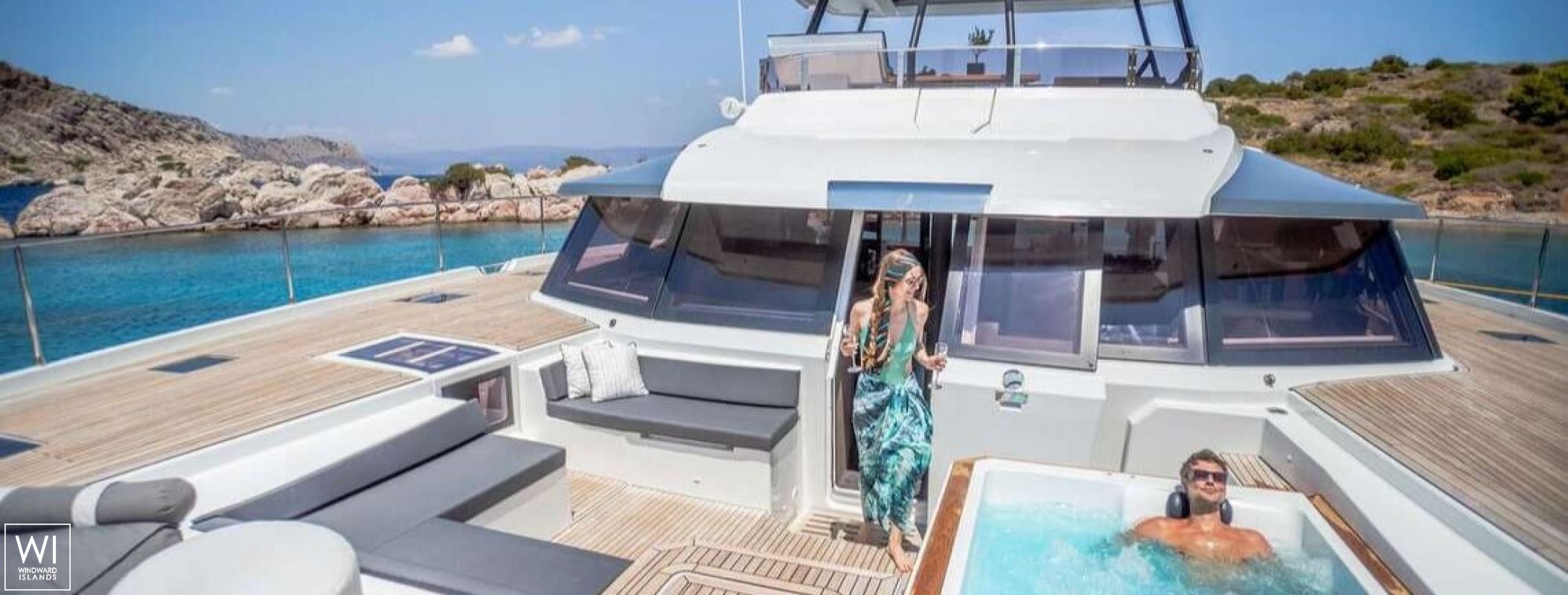 D2  Fountaine Pajot Power 67 Exterior 7