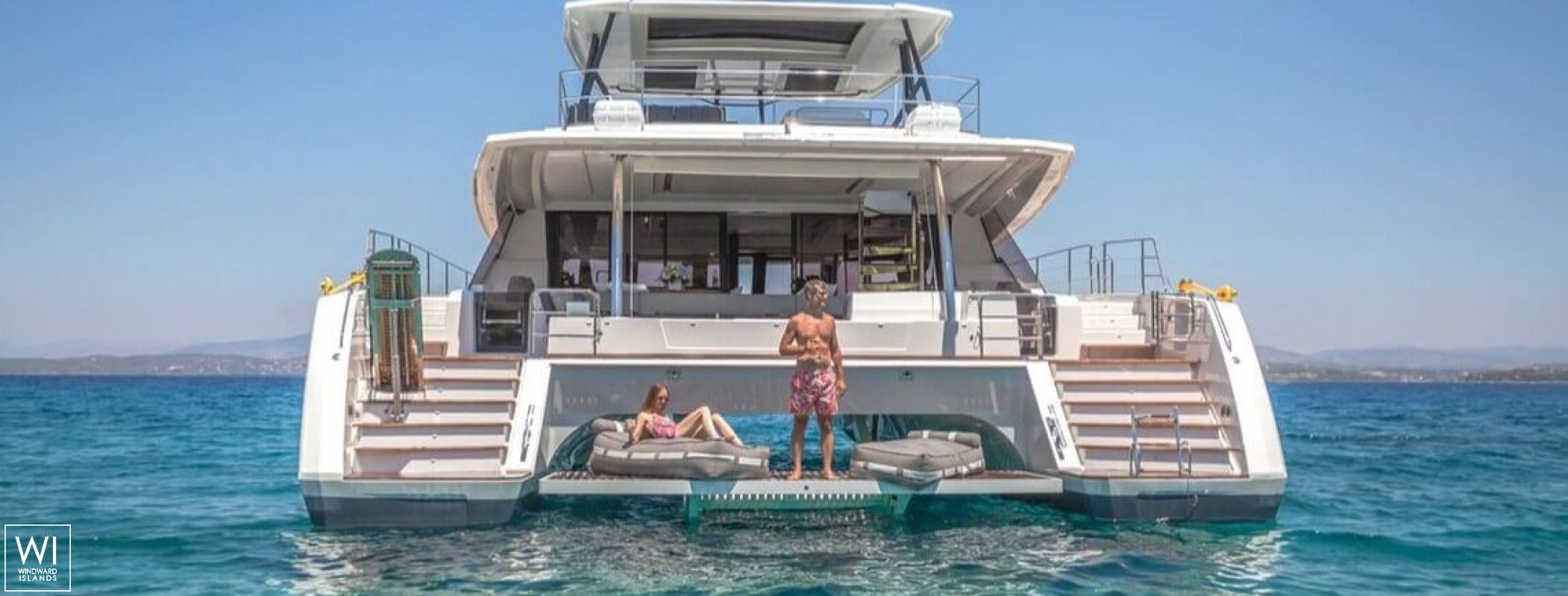 DOMPE  Fountaine Pajot Power 67 Exterior 5