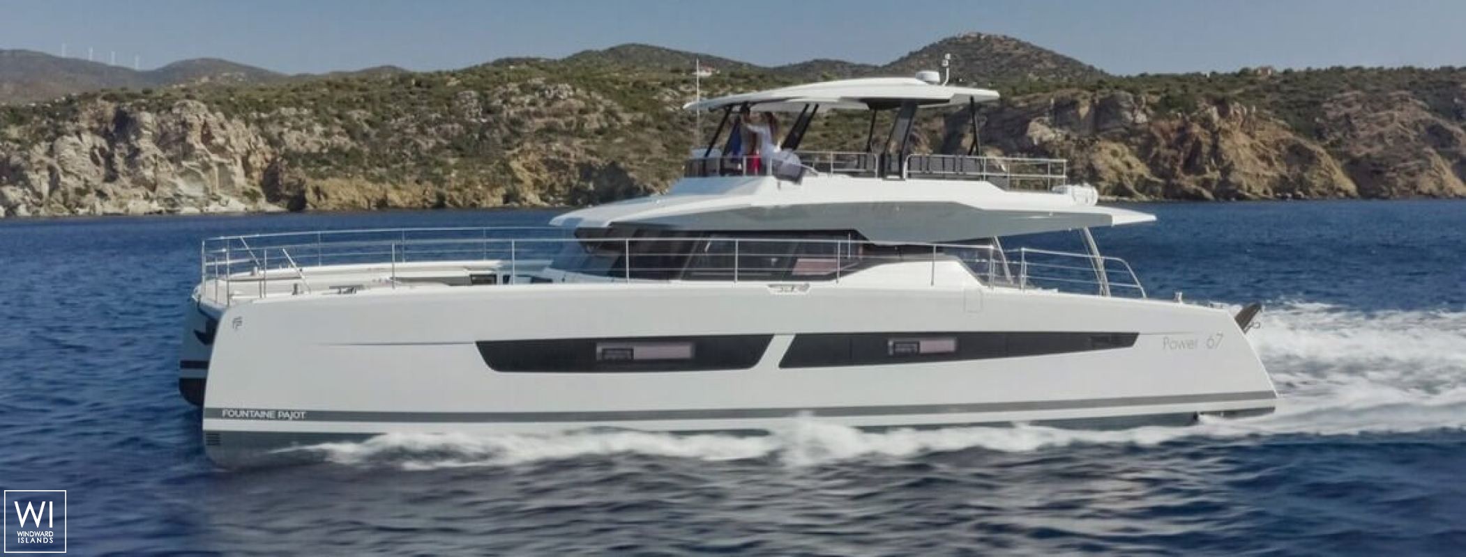 DOMPE  Fountaine Pajot Power 67 Exterior 4
