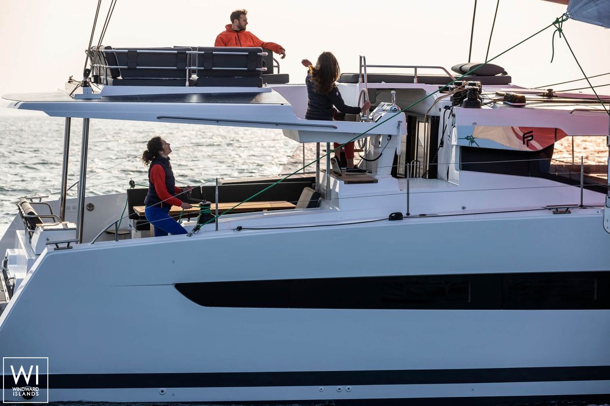 Aura 51 Fountaine Pajot Exterior 5