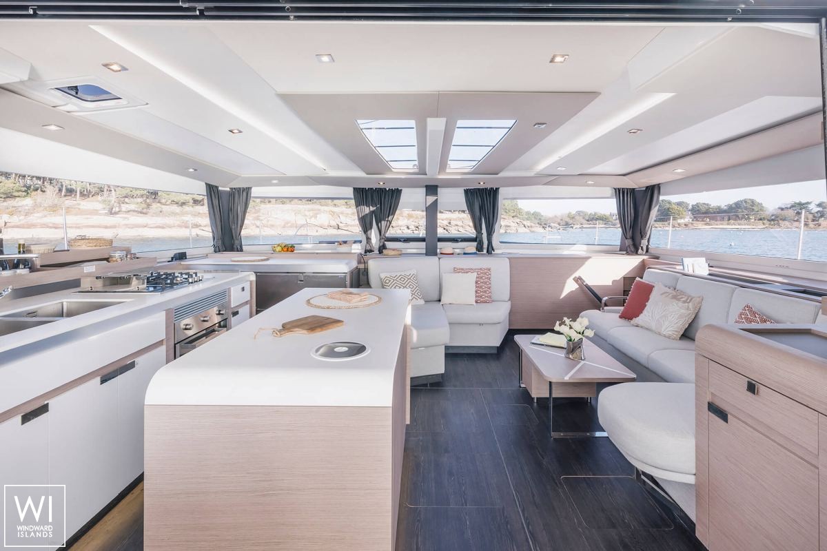Aura 51 Fountaine Pajot Interior 5