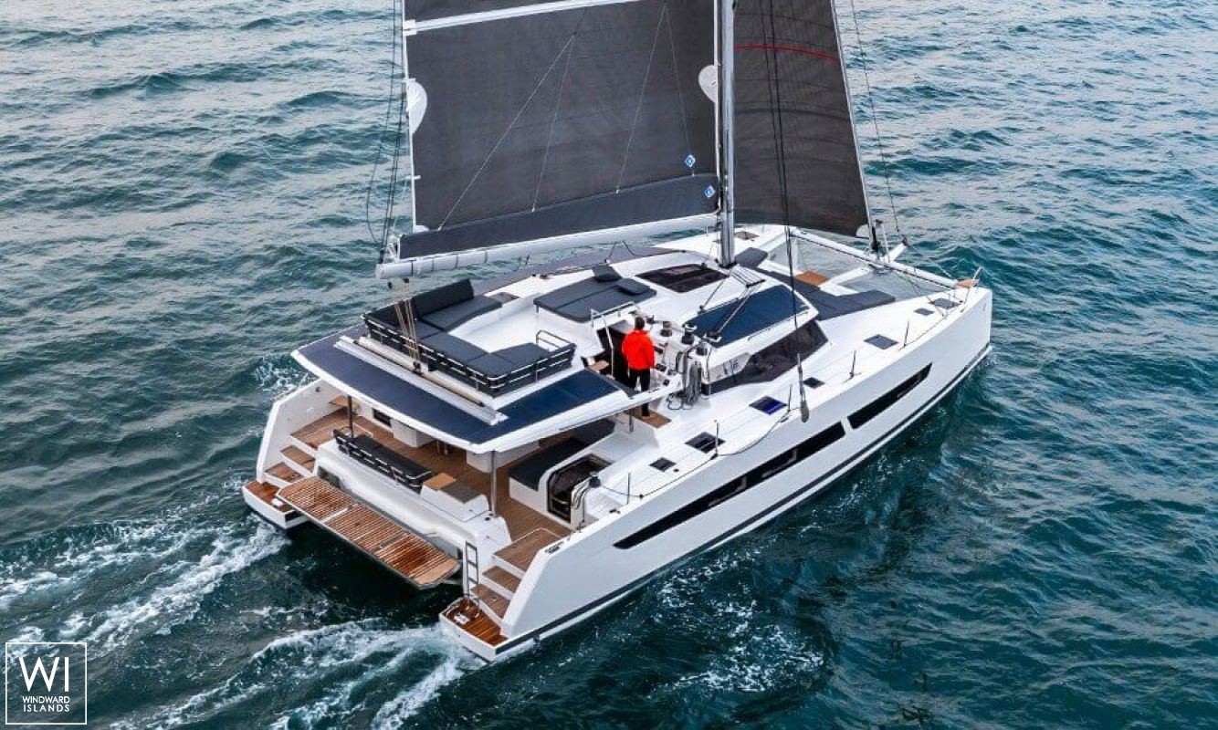 VIENNA  Fountaine Pajot Aura 51 Exterior 10