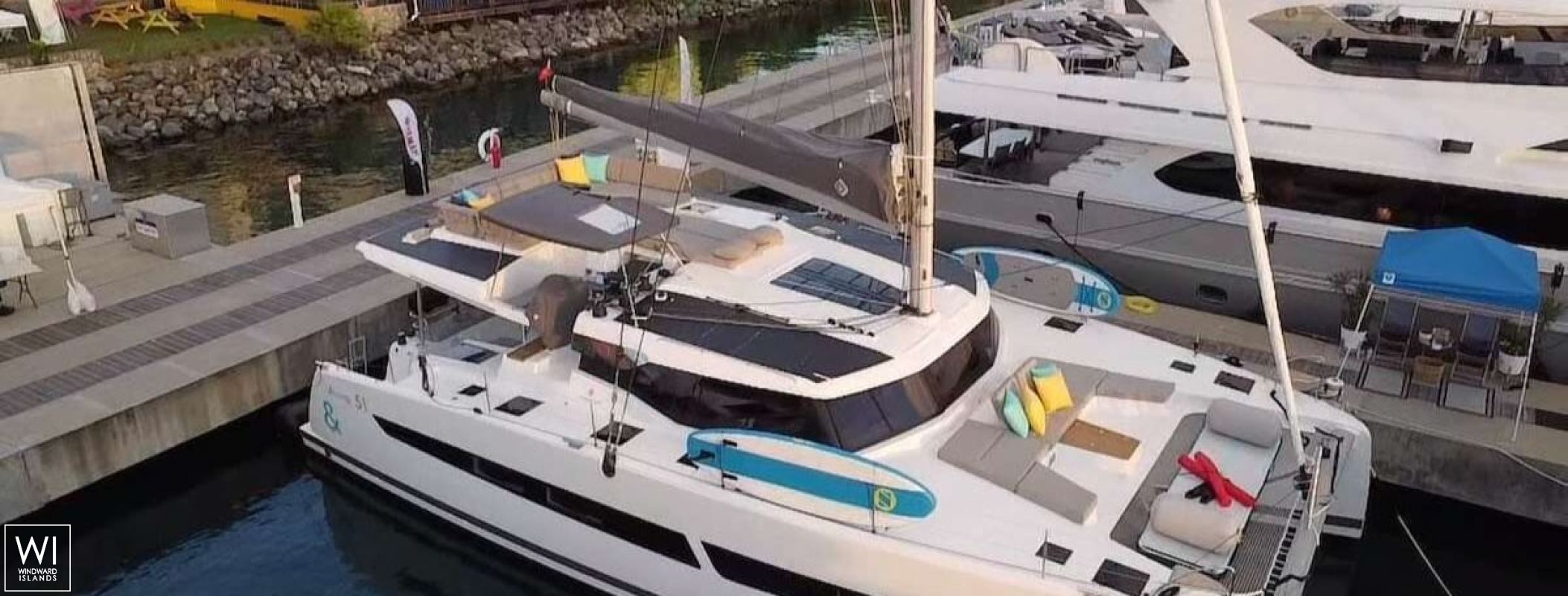 TEDAVI  Fountaine Pajot Aura 51 Exterior 2