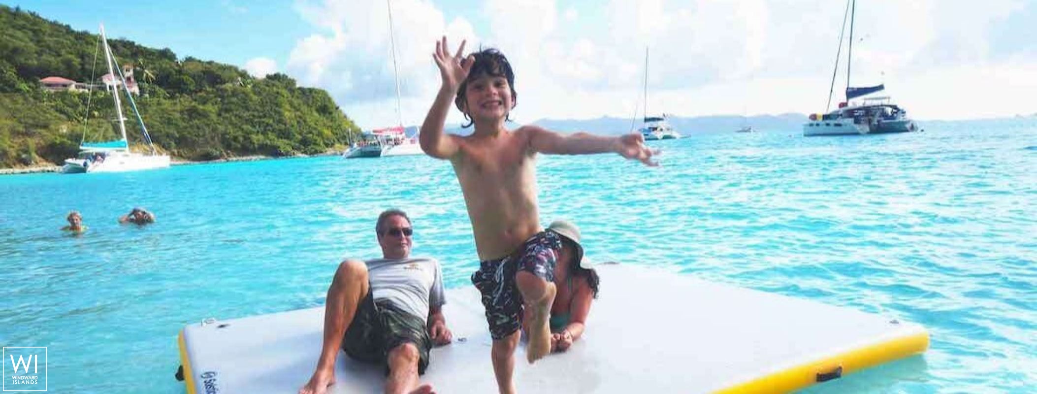 TEDAVI  Fountaine Pajot Aura 51 Exterior 9