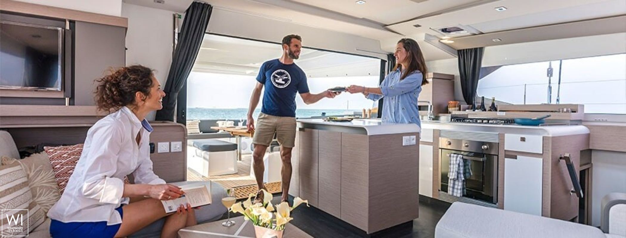 Ocean Eye  Fountaine Pajot Aura 51 Interior 8