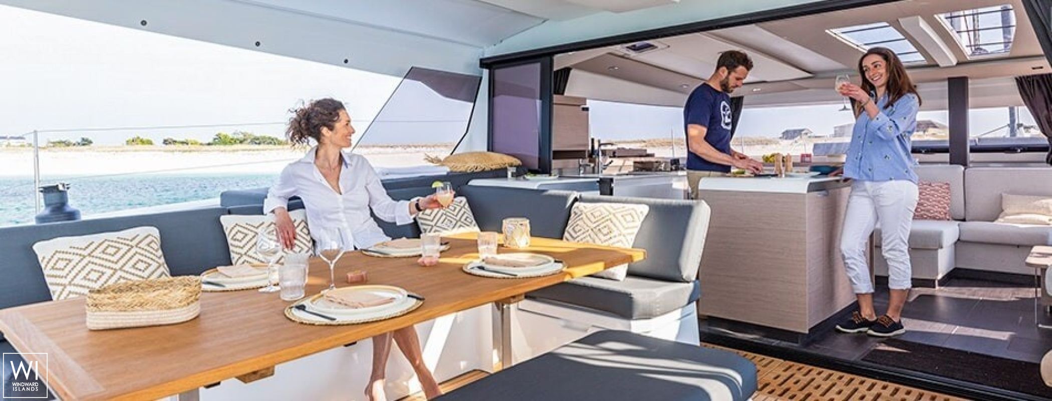 Ocean Eye  Fountaine Pajot Aura 51 Exterior 5