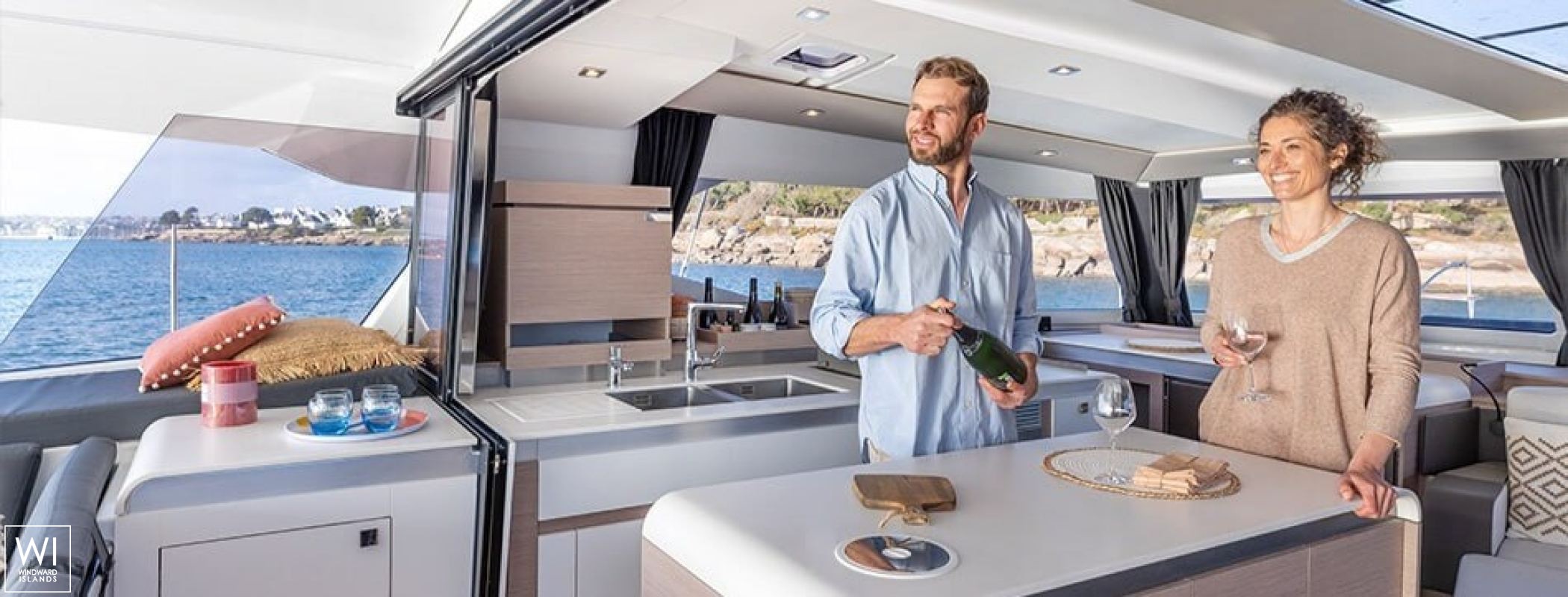Ocean Eye  Fountaine Pajot Aura 51 Exterior 7