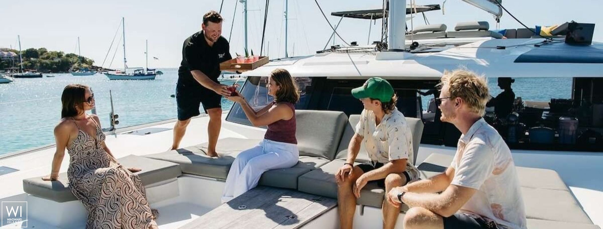 TEDAVI  Fountaine Pajot Aura 51 Exterior 1