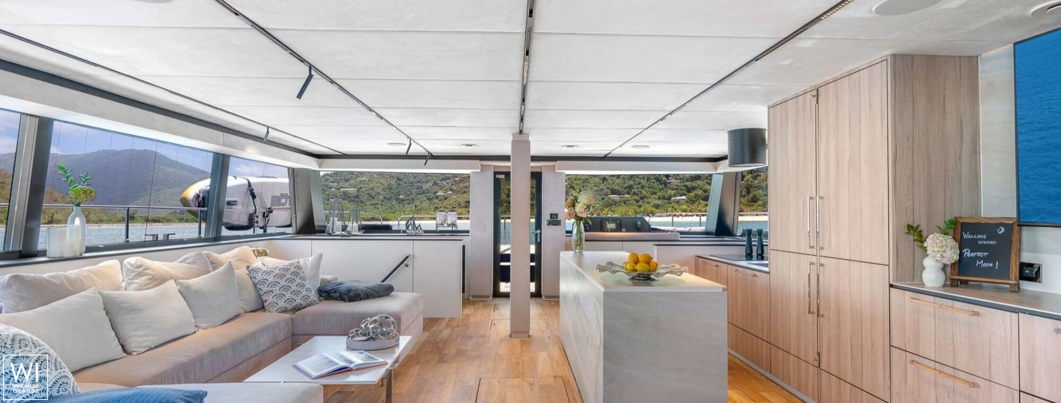 Perfect Moon  Moon Yachts Catamaran 6TY Interior 11