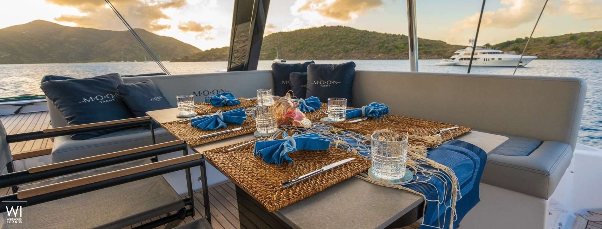 Perfect Moon  Moon Yachts Catamaran 6TY Interior 17