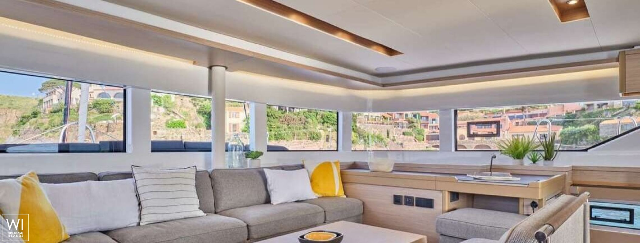 BABALU 51  Lagoon Catamaran Lagoon 51 Interior 12