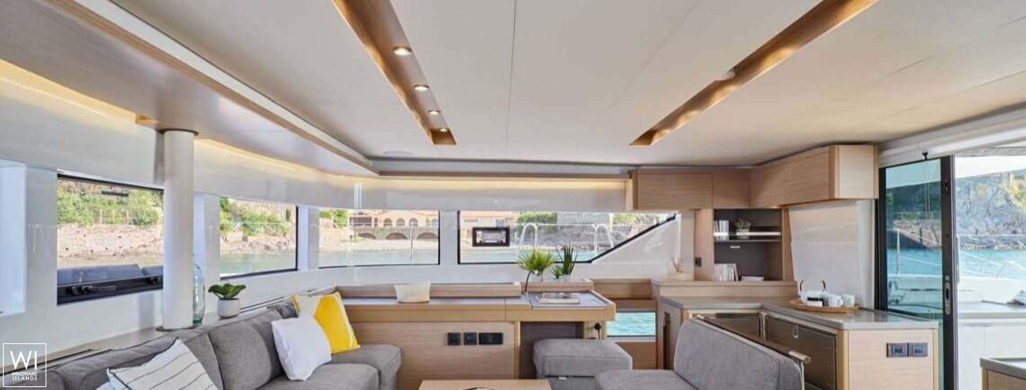 BABALU 51  Lagoon Catamaran Lagoon 51 Interior 13
