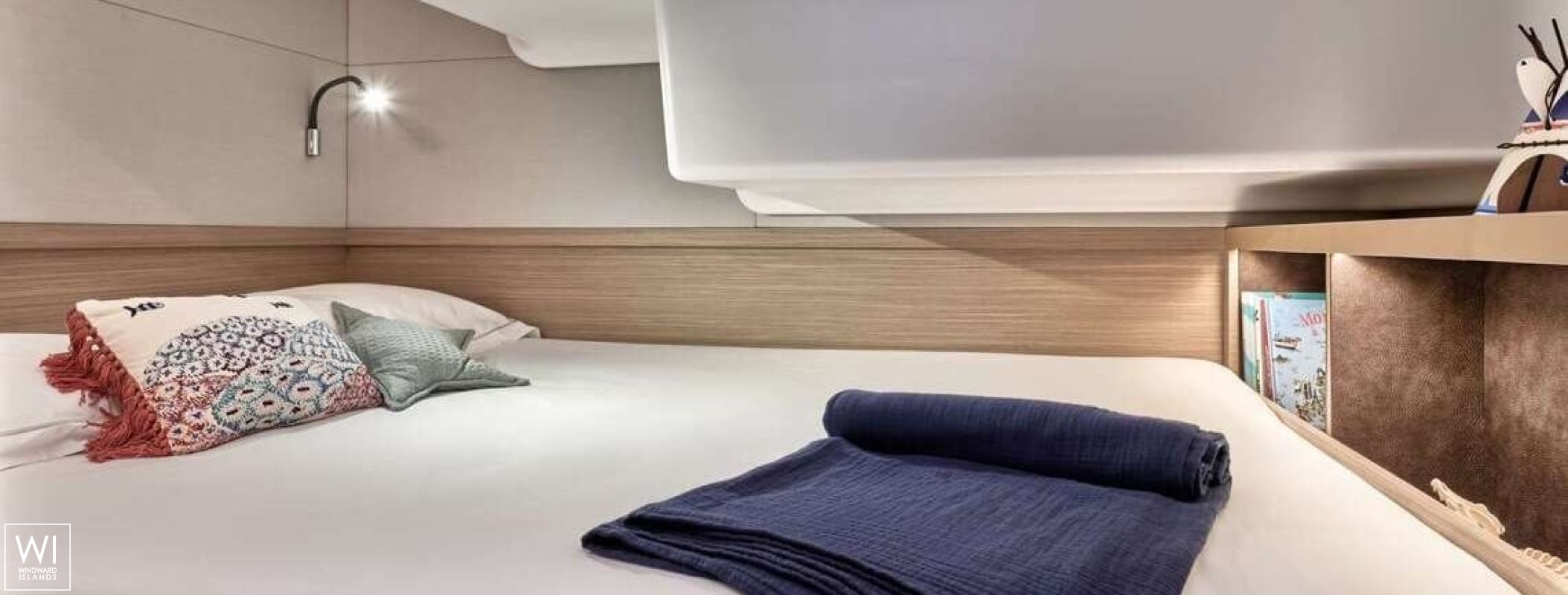 BABALU 51  Lagoon Catamaran Lagoon 51 Interior 17