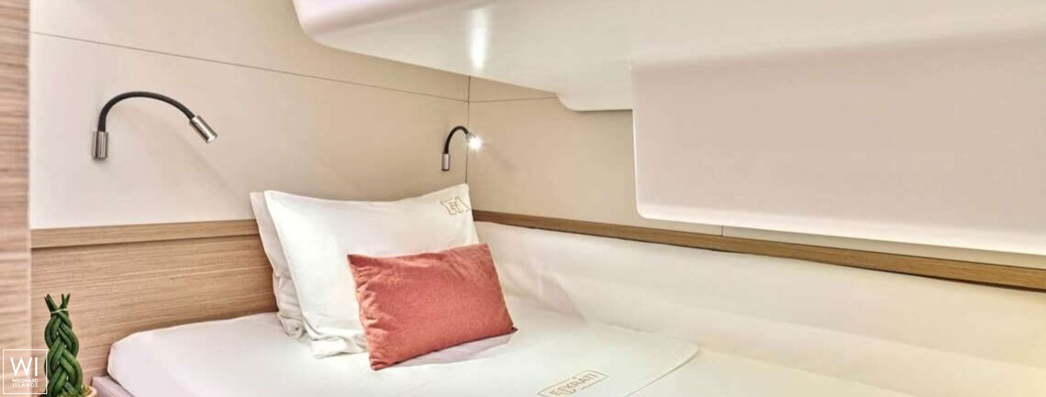 EFKRATI  Lagoon Catamaran Lagoon 51 Interior 16