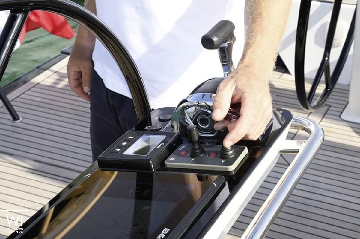 First 53 Beneteau Exterior 3