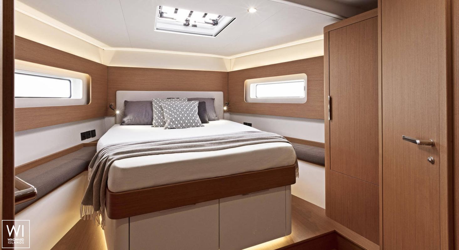 First 53 Beneteau Interior 1