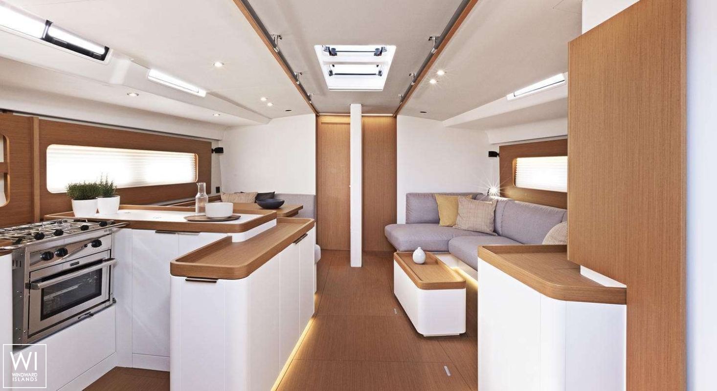 ON Y VA  Beneteau First 53 Interior 7