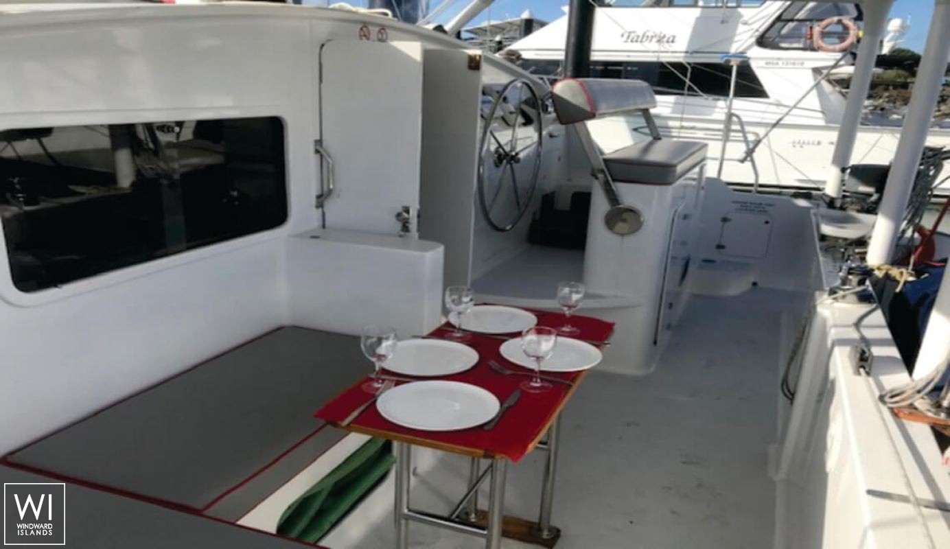 Sienna 38 Tennant Exterior 6