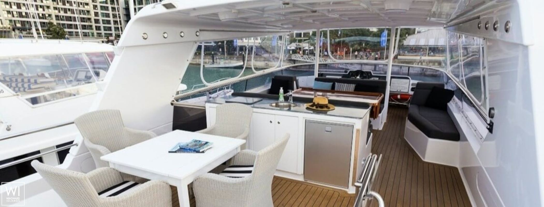 Templar  Alloy Yachts Yacht 25m Exterior 4
