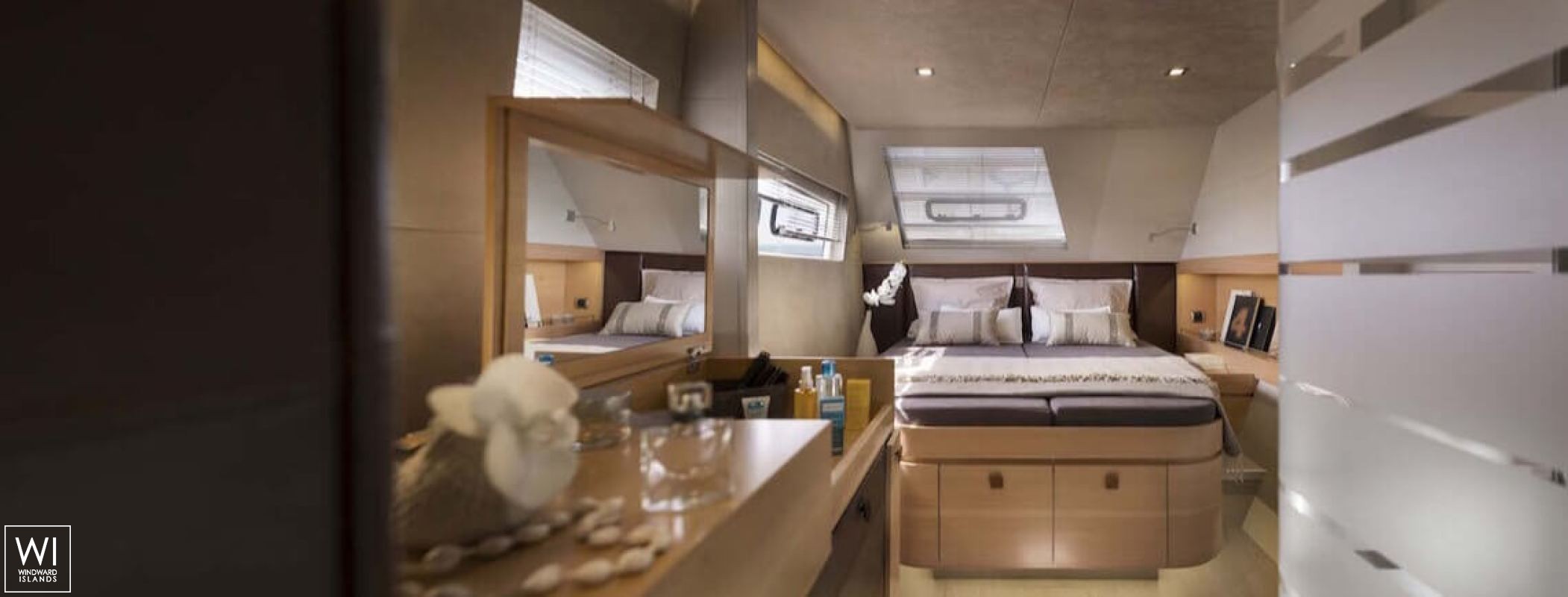 Neptune  Catana Catamaran Catana 70 Interior 11